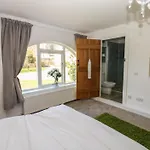 Castle View * 贝德尔